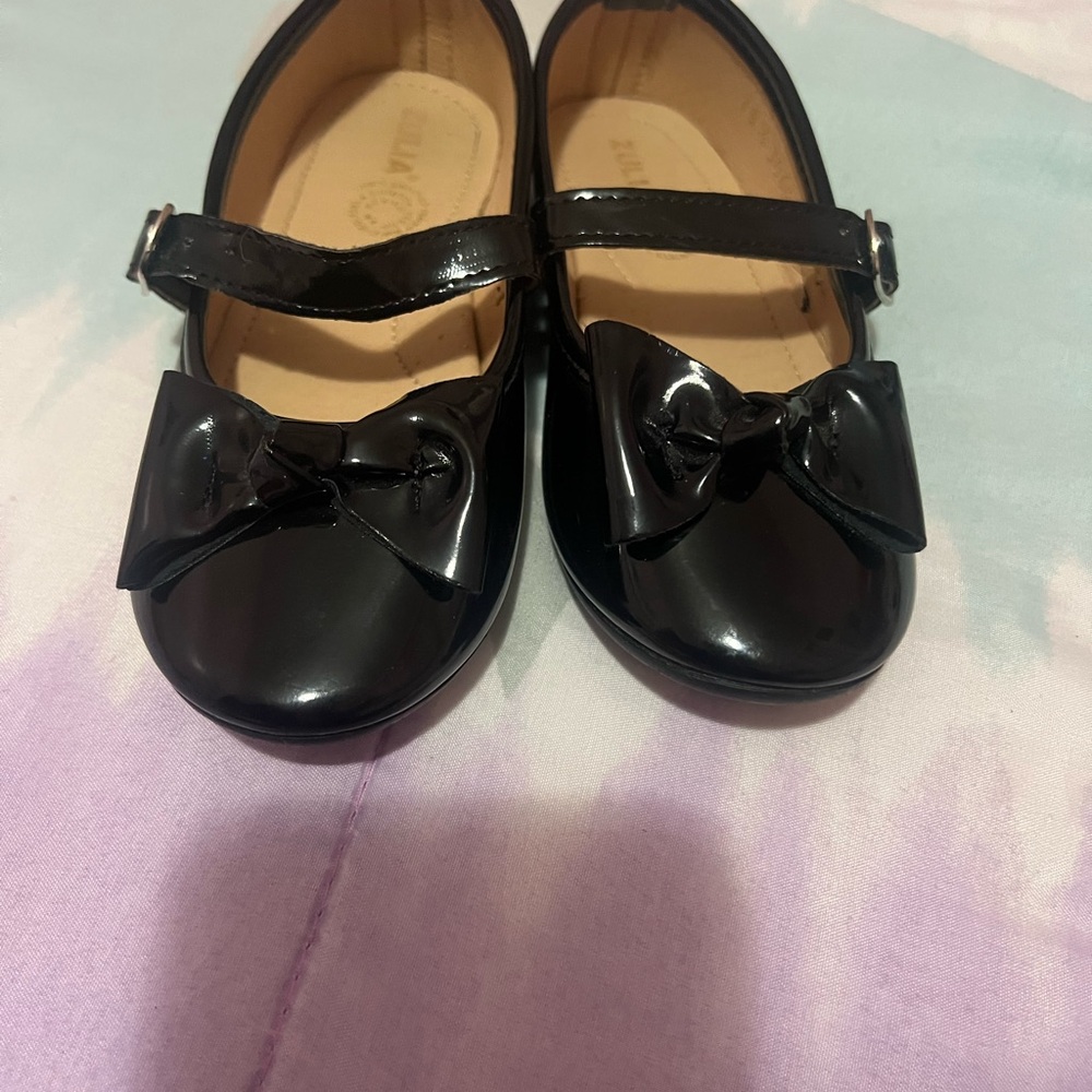 New Toddler Dress Shoes size 10.5